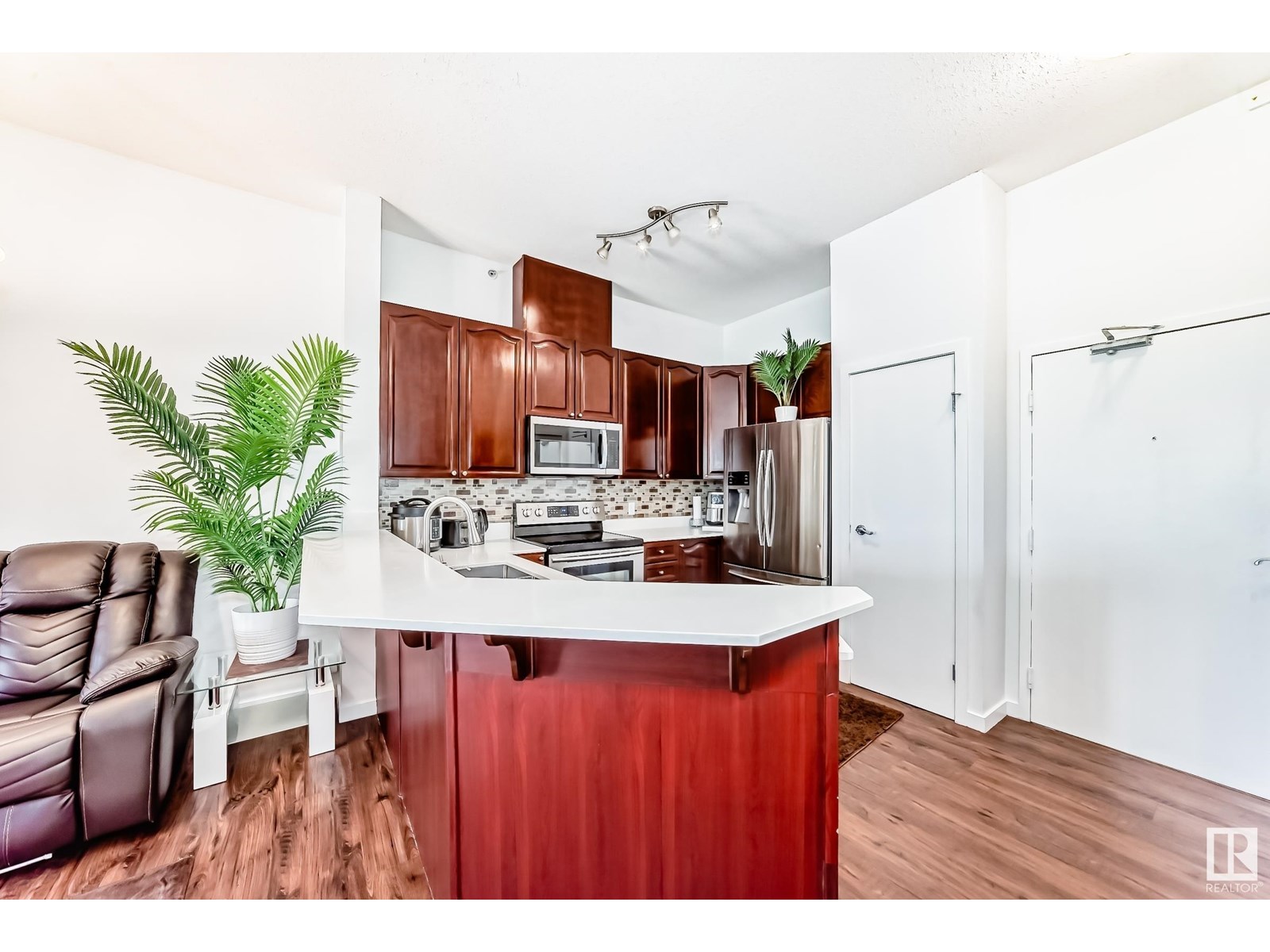 Photo 3 of 412 4312 139 Av Nw, Edmonton AB