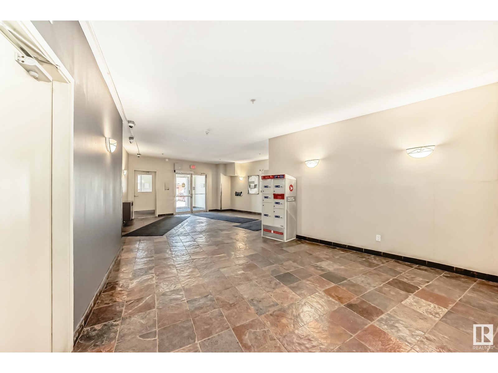 Photo 47 of 207 4316 139 Av Nw, Edmonton AB