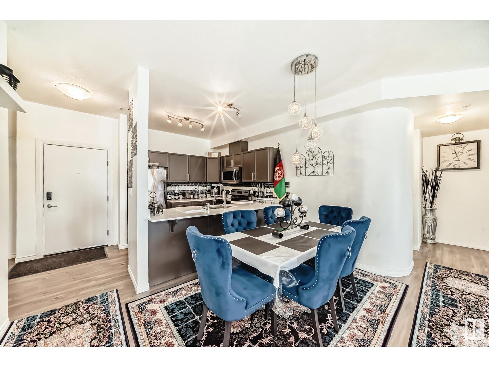 Photo 9 of 207 4316 139 Av Nw, Edmonton AB