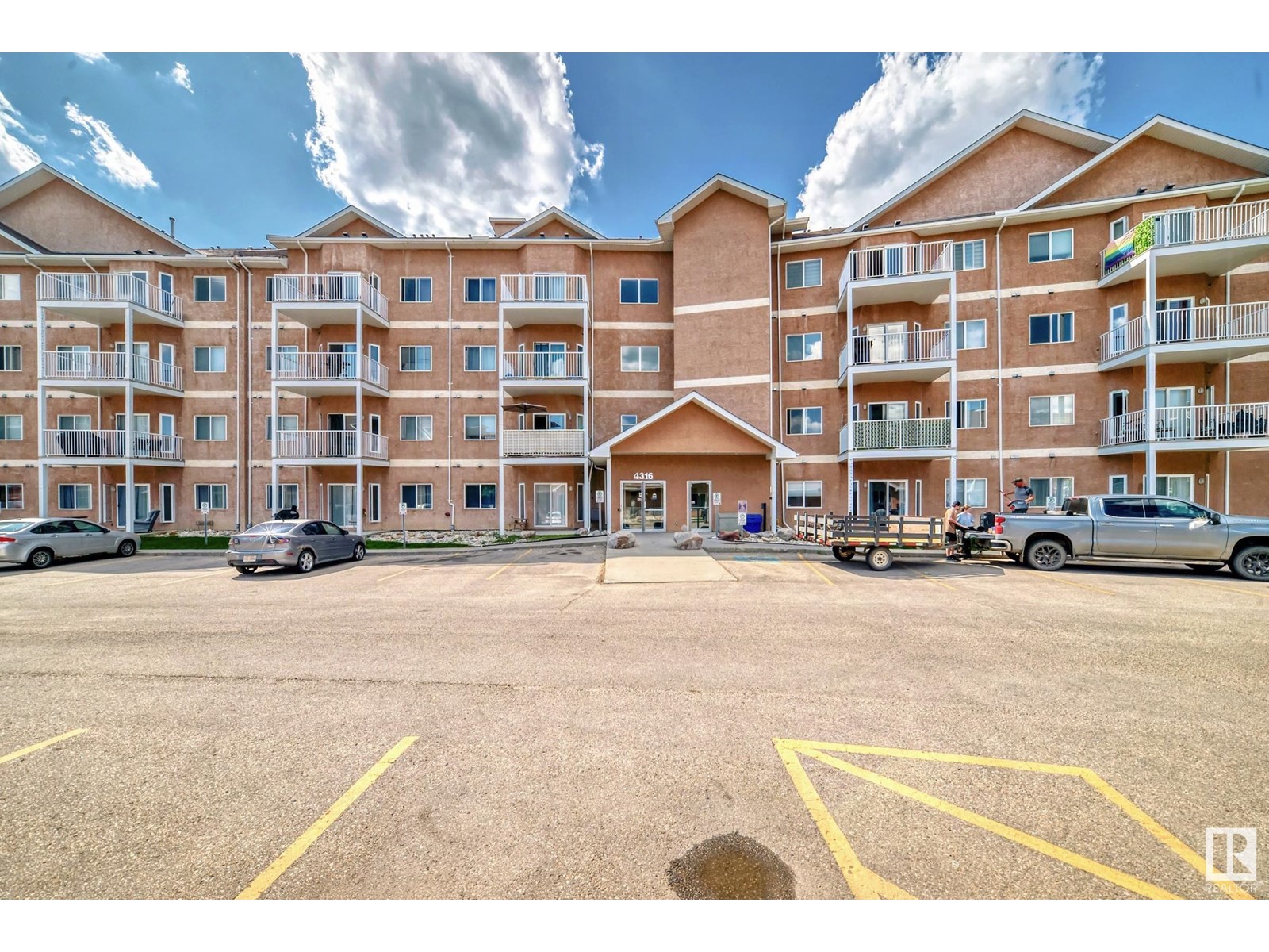 Photo 1 of 207 4316 139 Av Nw, Edmonton AB