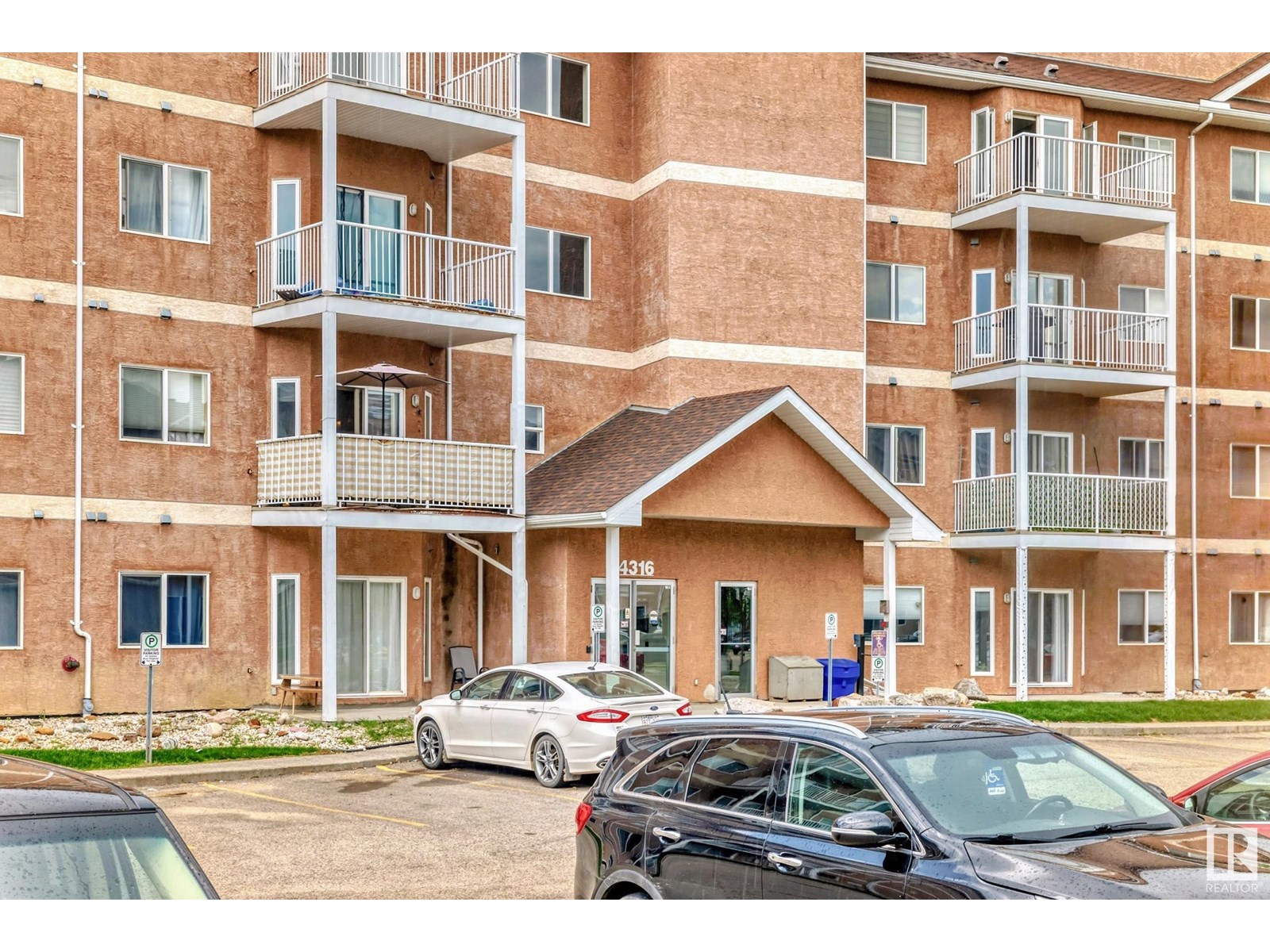 Photo 59 of 207 4316 139 Av Nw, Edmonton AB