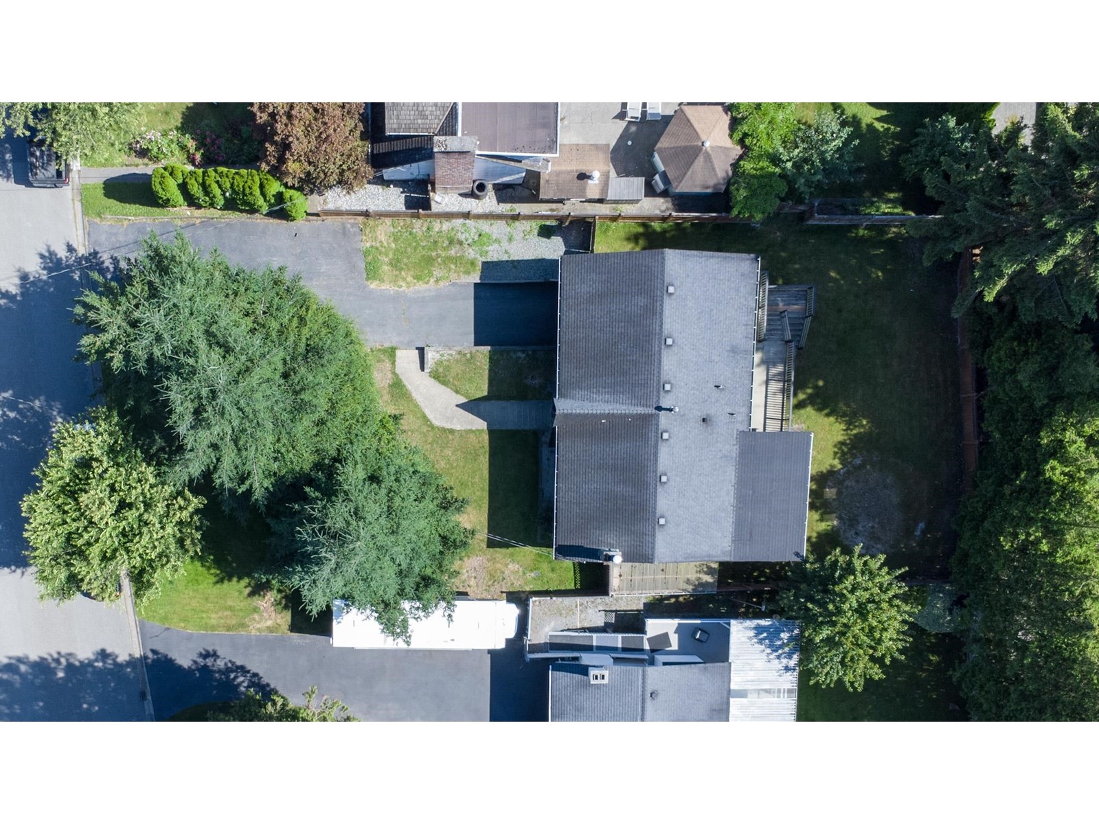Photo 3 of 6717 Kent Crescent, Delta BC