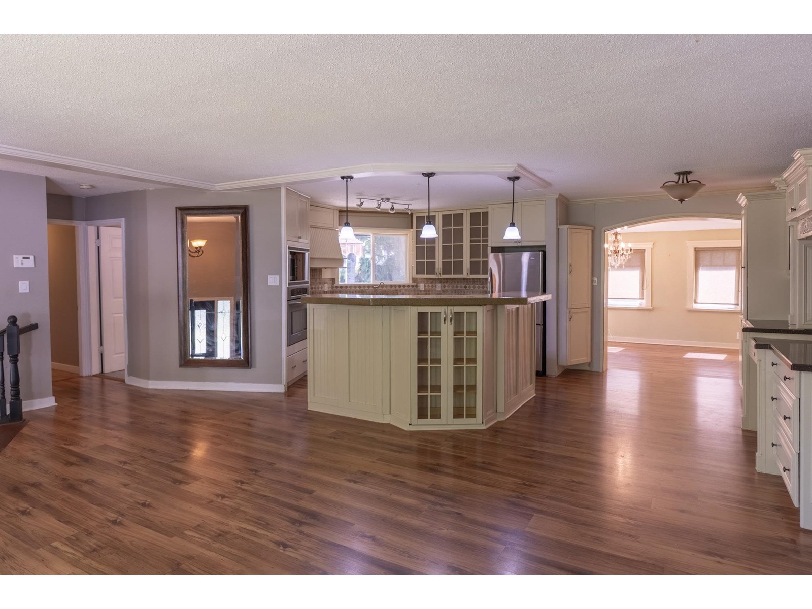 Photo 10 of 6717 Kent Crescent, Delta BC