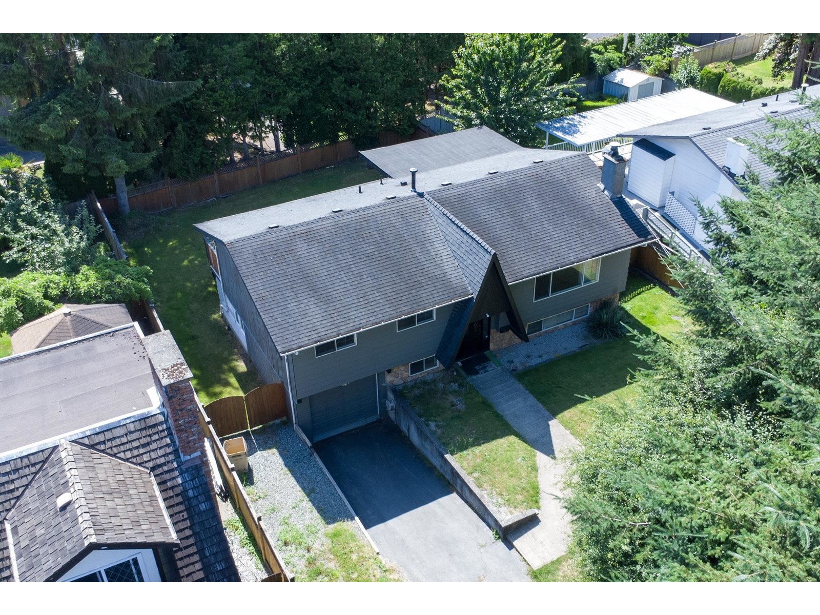 Photo 4 of 6717 Kent Crescent, Delta BC