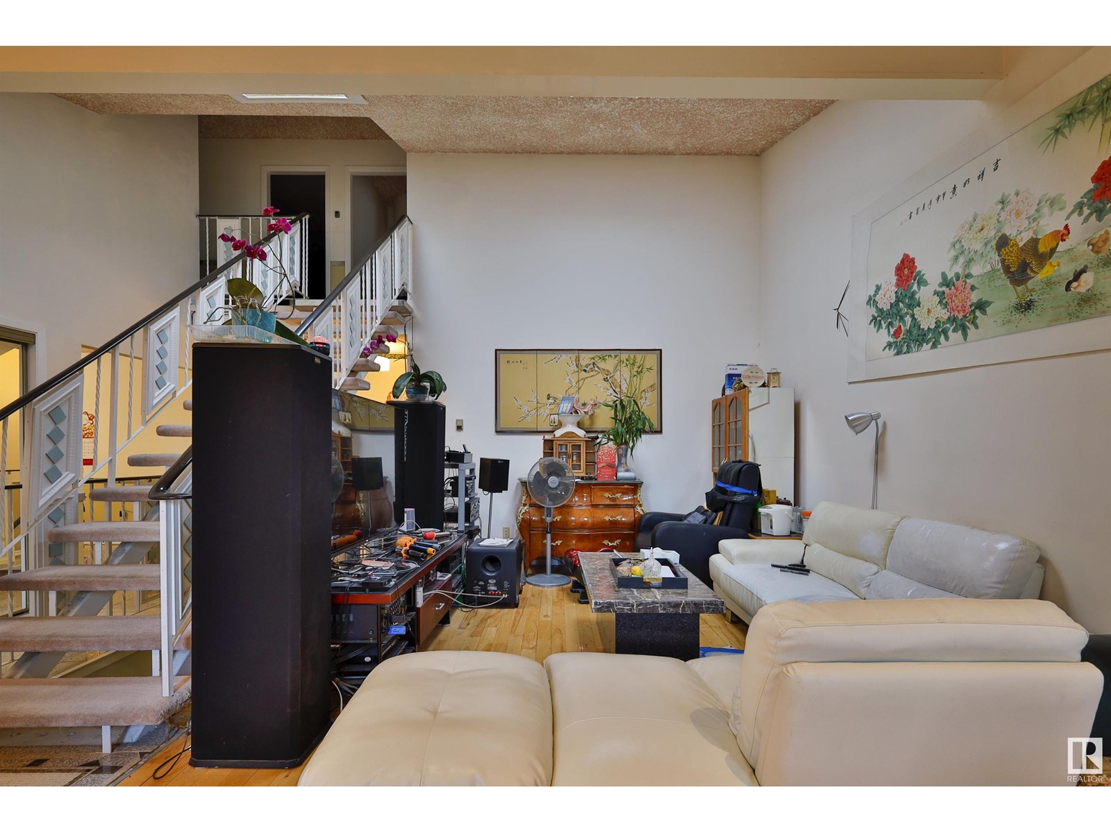Photo 8 of 15808 100 St Nw, Edmonton AB