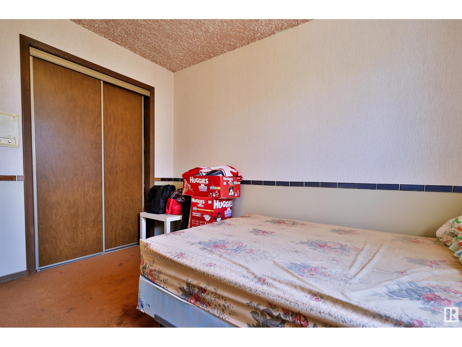 Photo 30 of 15808 100 St Nw, Edmonton AB