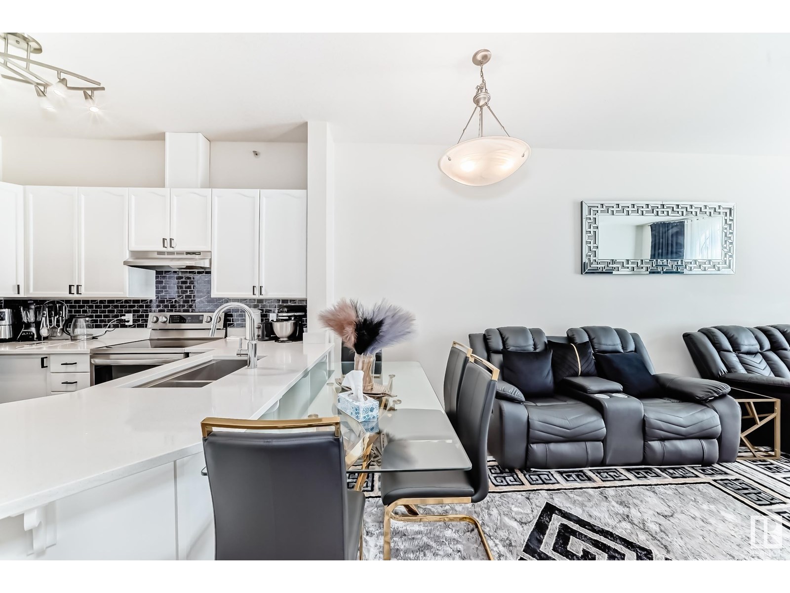 Photo 8 of 424 4312 139 Av Nw, Edmonton AB
