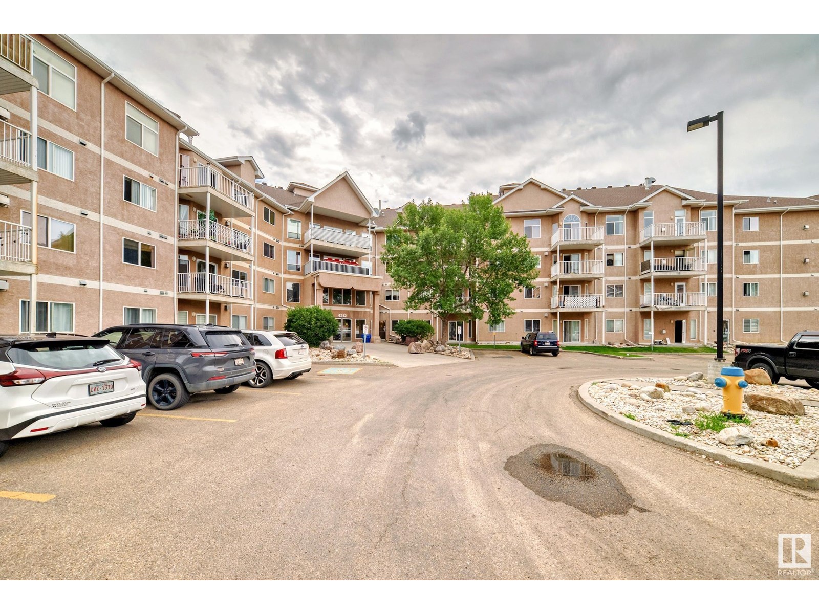 Photo 53 of 424 4312 139 Av Nw, Edmonton AB