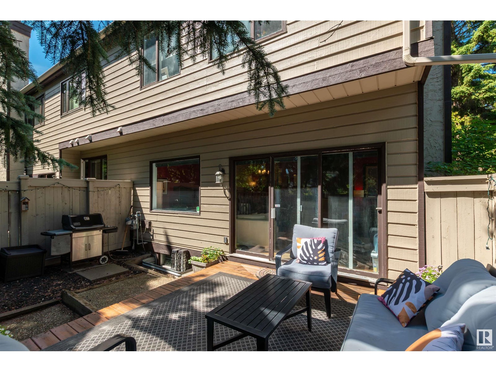 Photo 35 of 614 Woodbridge Wy, Sherwood Park AB