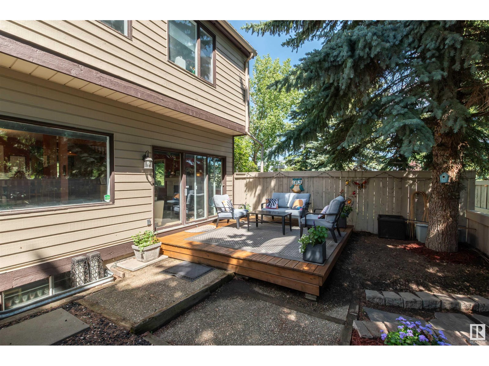 Photo 34 of 614 Woodbridge Wy, Sherwood Park AB