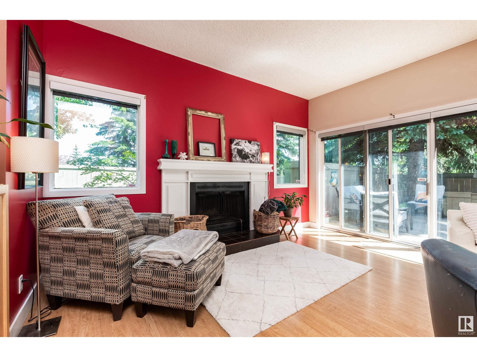 Photo 11 of 614 Woodbridge Wy, Sherwood Park AB