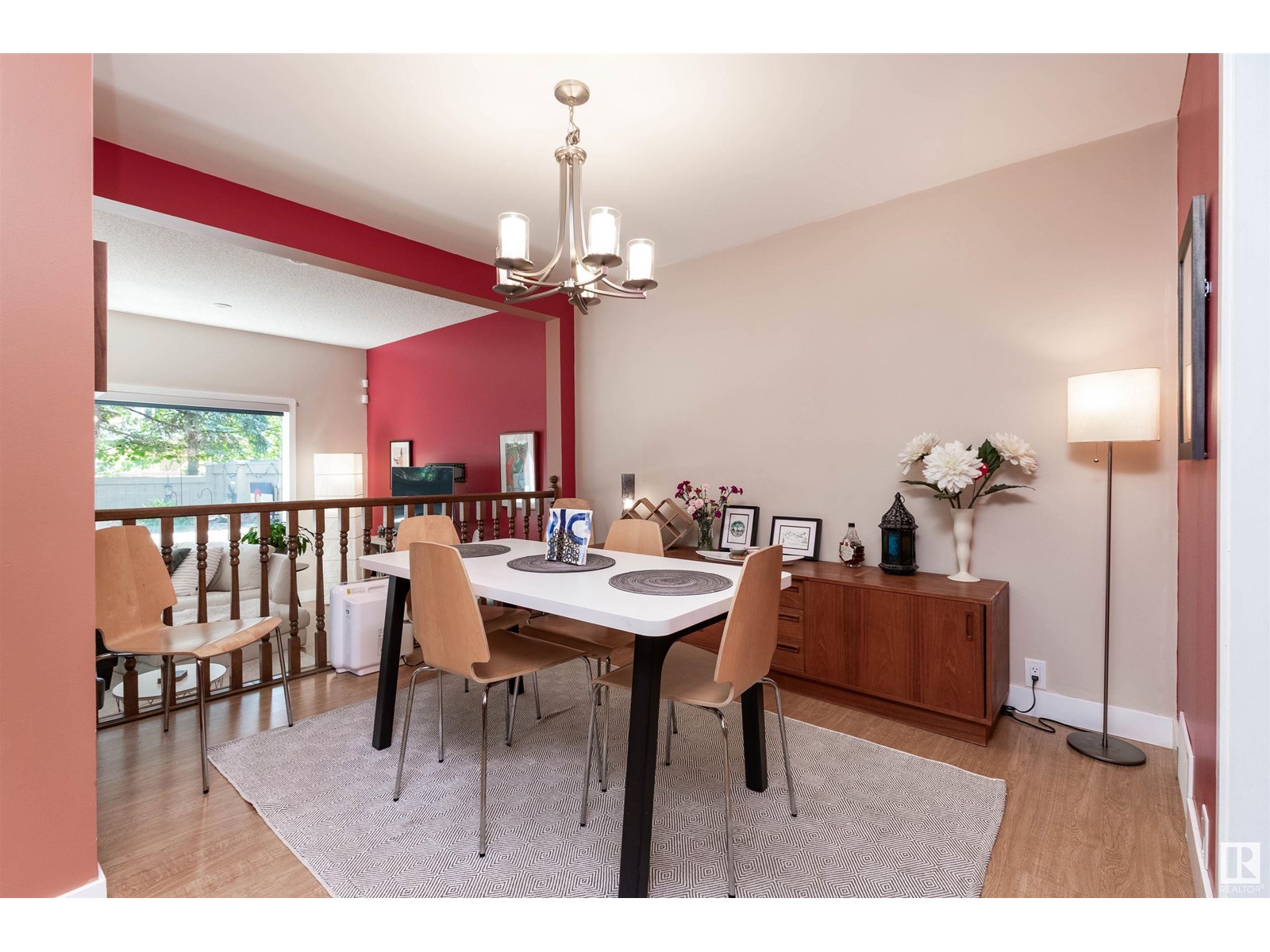 Photo 8 of 614 Woodbridge Wy, Sherwood Park AB