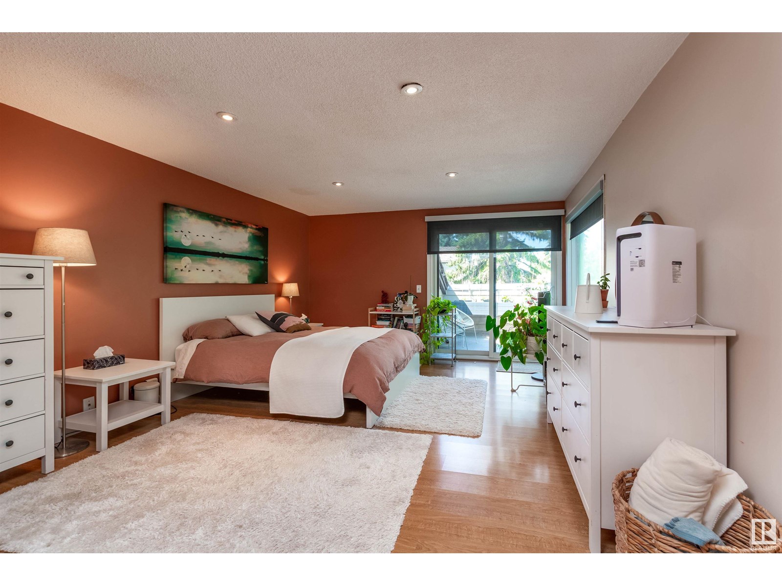 Photo 16 of 614 Woodbridge Wy, Sherwood Park AB
