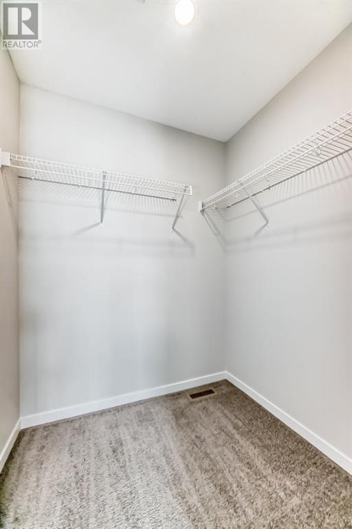 Single Family House for Sale in  Tekarra Drive NW Glacier Ridge Calgary 