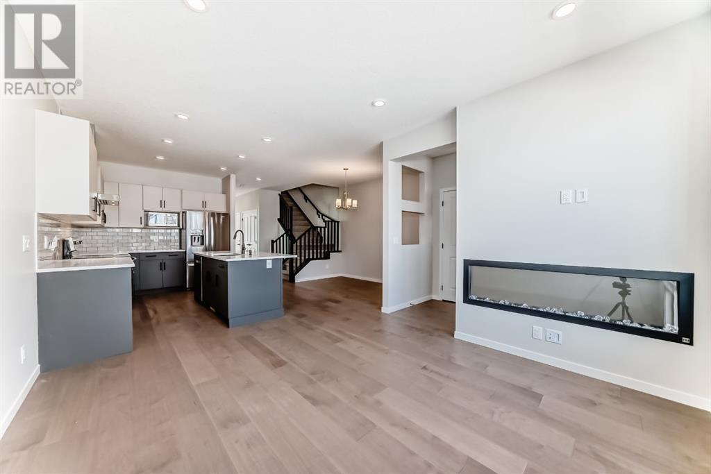 Single Family House for Sale in  Tekarra Drive NW Glacier Ridge Calgary 