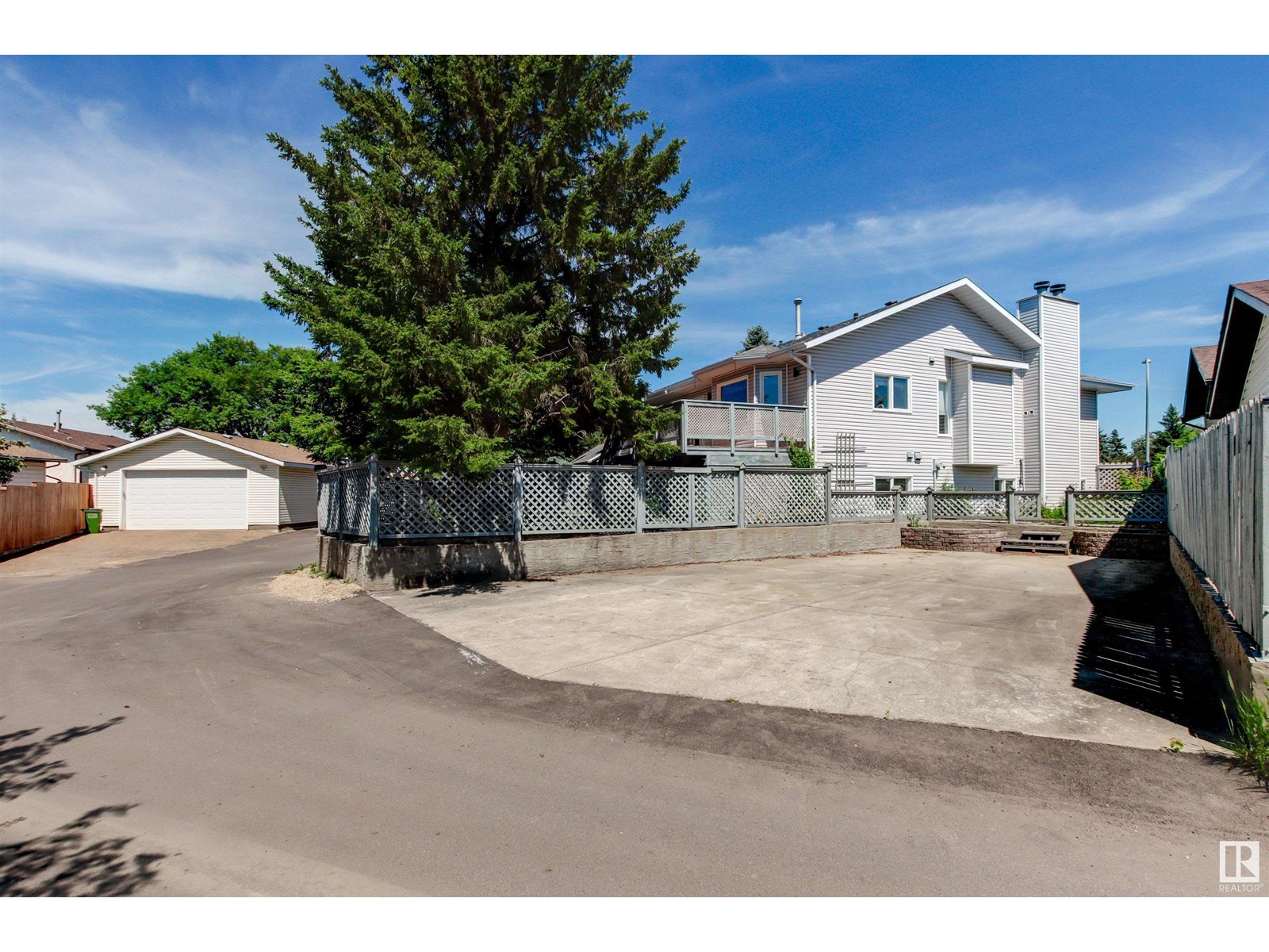 Photo 38 of 1926 36 St Nw, Edmonton AB