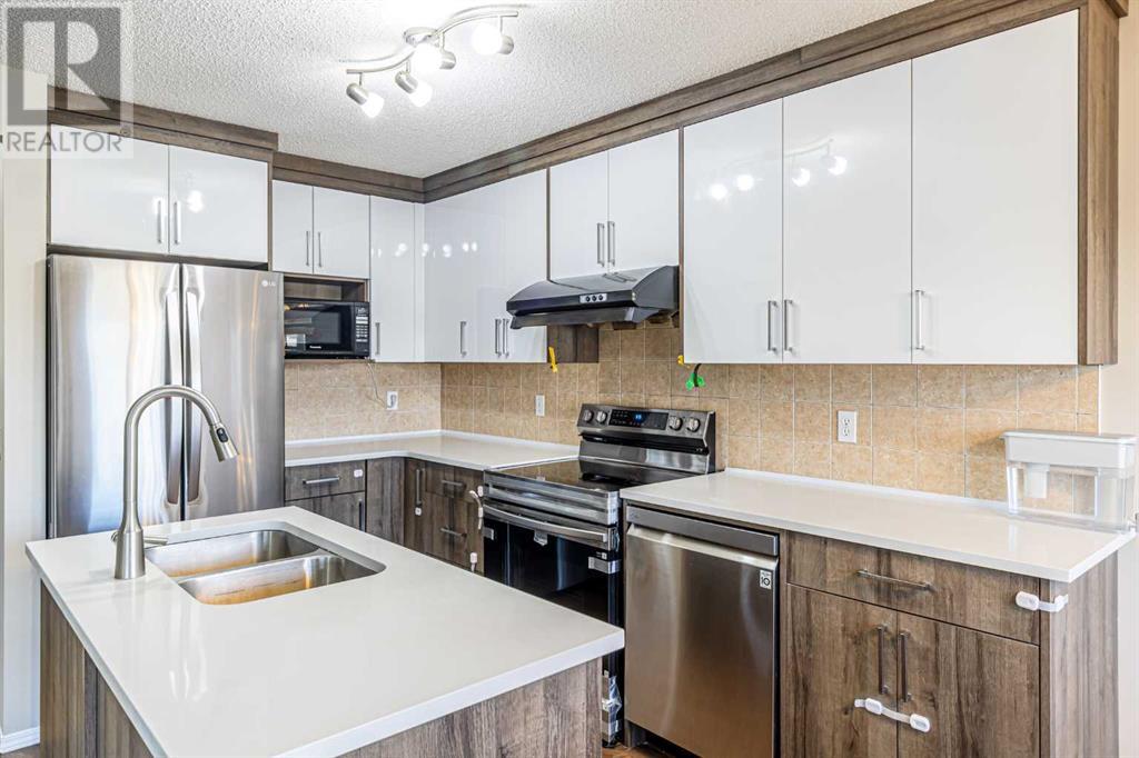 Single Family House for Sale in  Covepark Rise NE Coventry Hills Calgary 