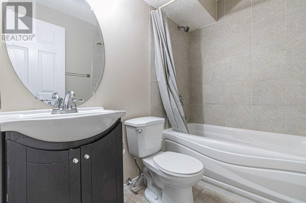 Single Family House for Sale in  Covepark Rise NE Coventry Hills Calgary 