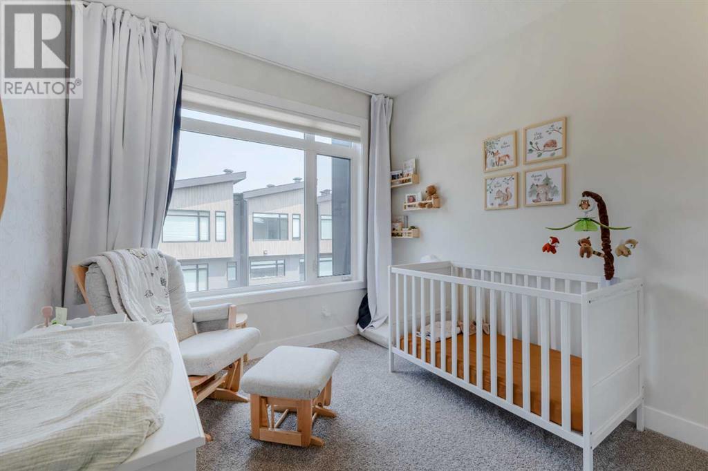 49 Royal Elm Green NW, Calgary, Alberta