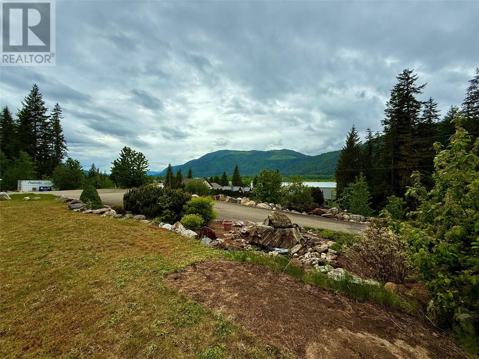 Photo 14 of 8253 97 A Highway Unit 15 Lot 15, Mara BC