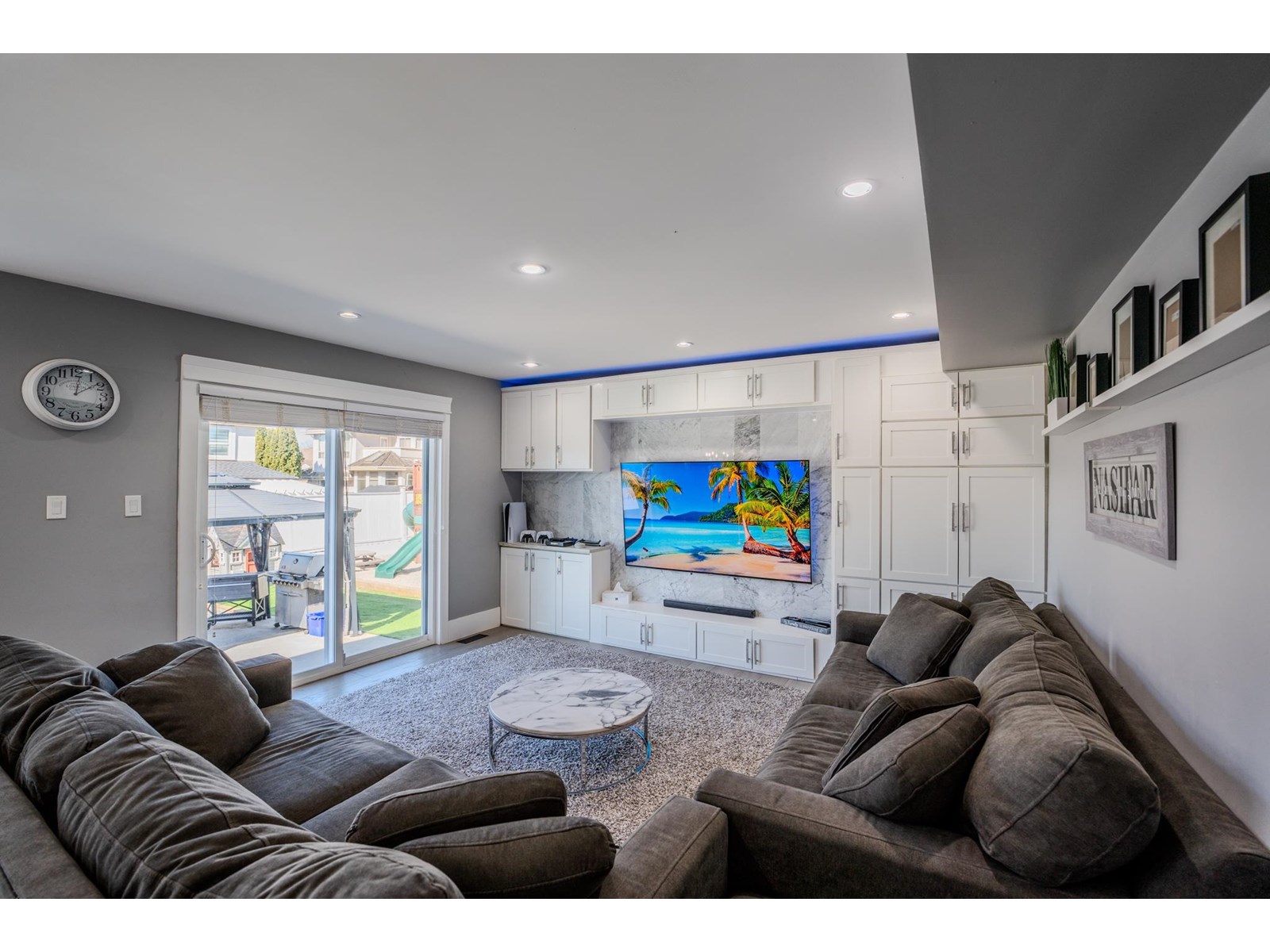 Photo 7 of 14182 83 Avenue, Surrey BC