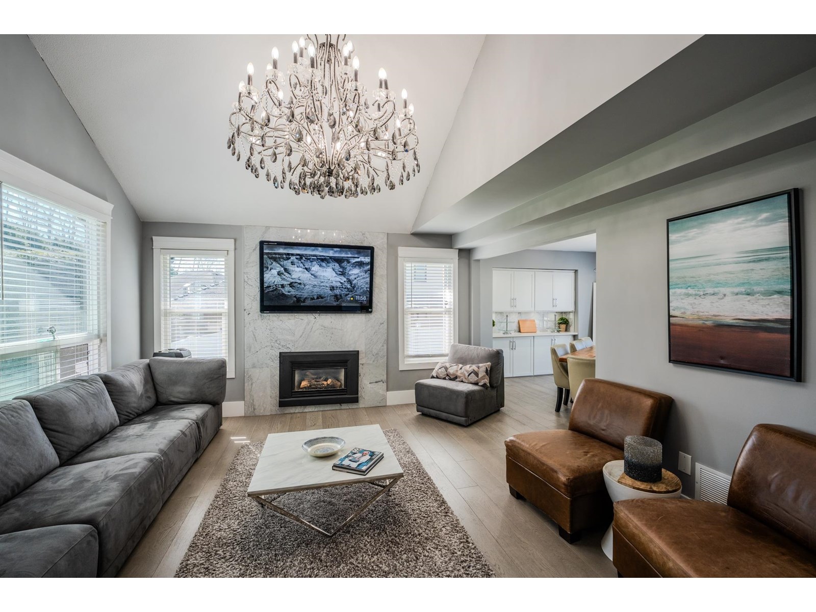 Photo 2 of 14182 83 Avenue, Surrey BC