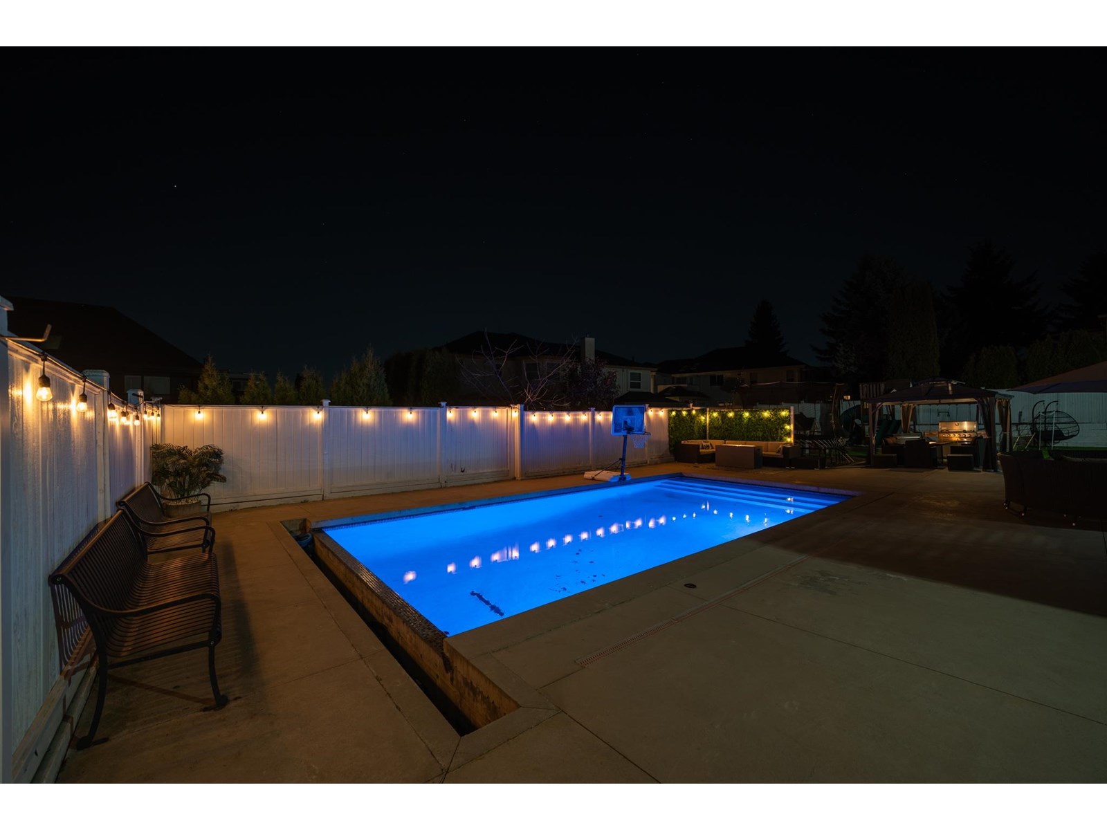 Photo 37 of 14182 83 Avenue, Surrey BC