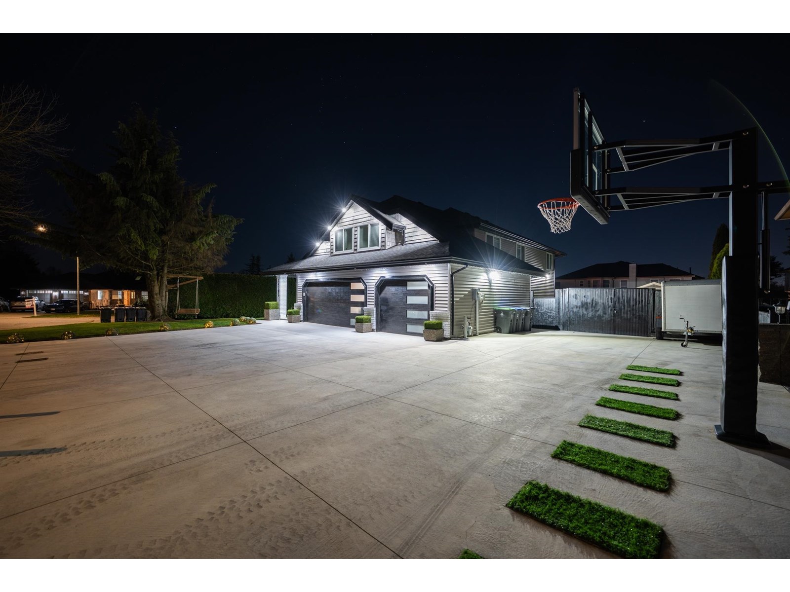 Photo 26 of 14182 83 Avenue, Surrey BC