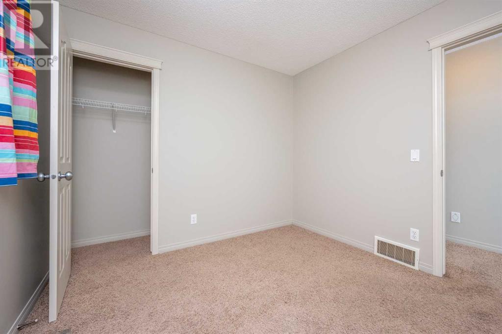 Single Family House for Sale in  Silverado Plains Close SW Silverado Calgary 