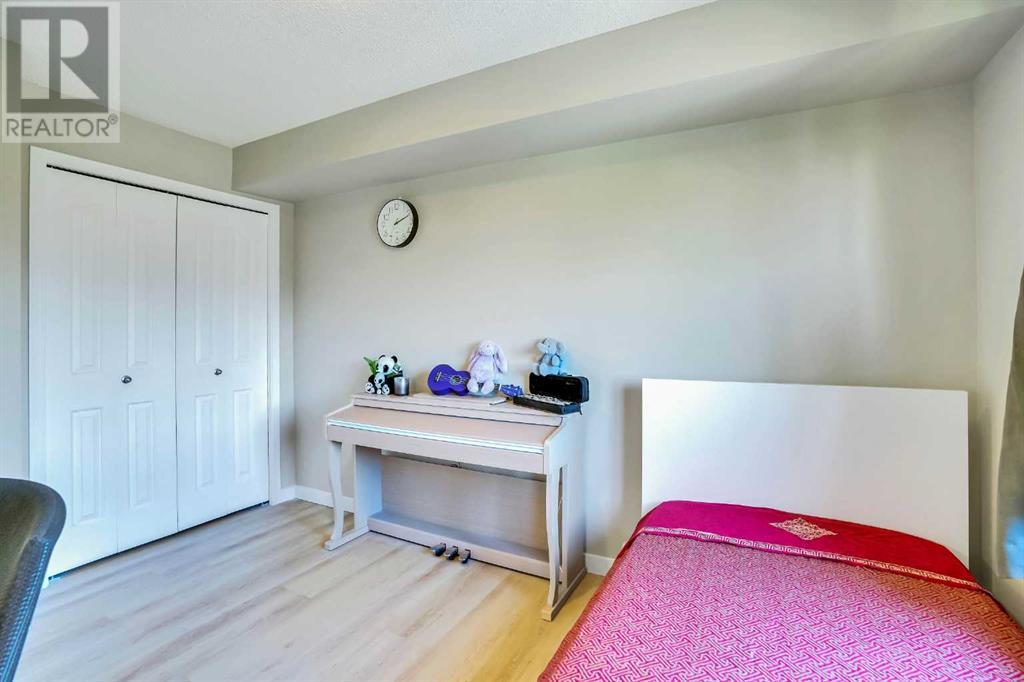 Single Family House for Sale in   Bridlecrest Drive SW Bridlewood Calgary 