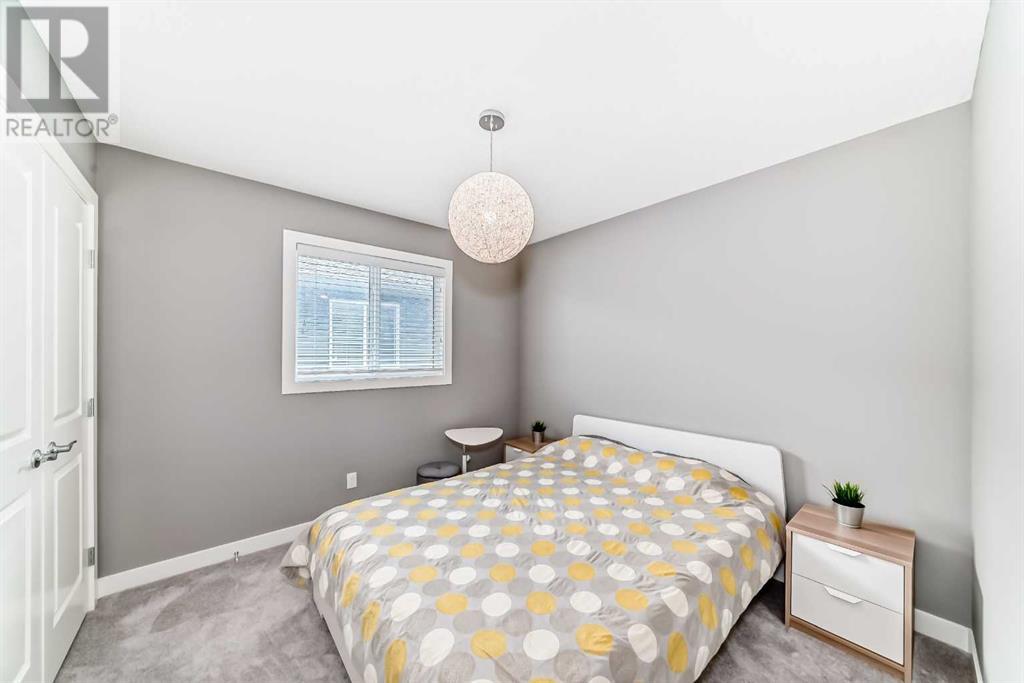 Single Family House for Sale in  Evansglen Circle NW Evanston Calgary 