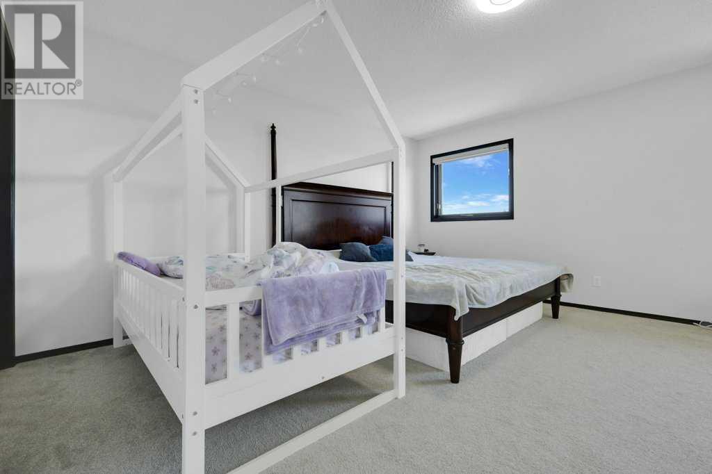 230 Coral Springs Place NE, Calgary, Alberta