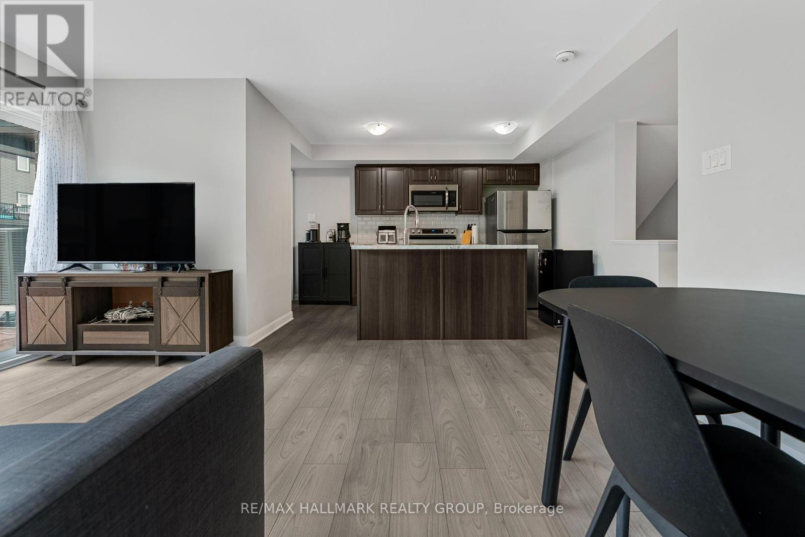 Photo 9 of C 500 Eldorado Private, Ottawa ON
