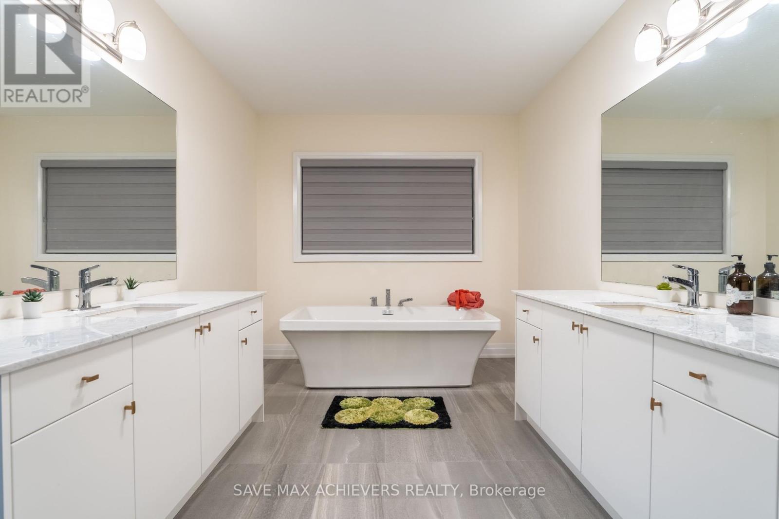 Photo 15 of 47 Daffodil Road, Springwater ON