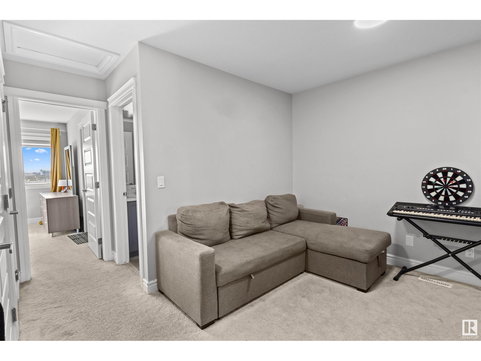 Photo 15 of 7615 Koruluk Pl Sw, Edmonton AB