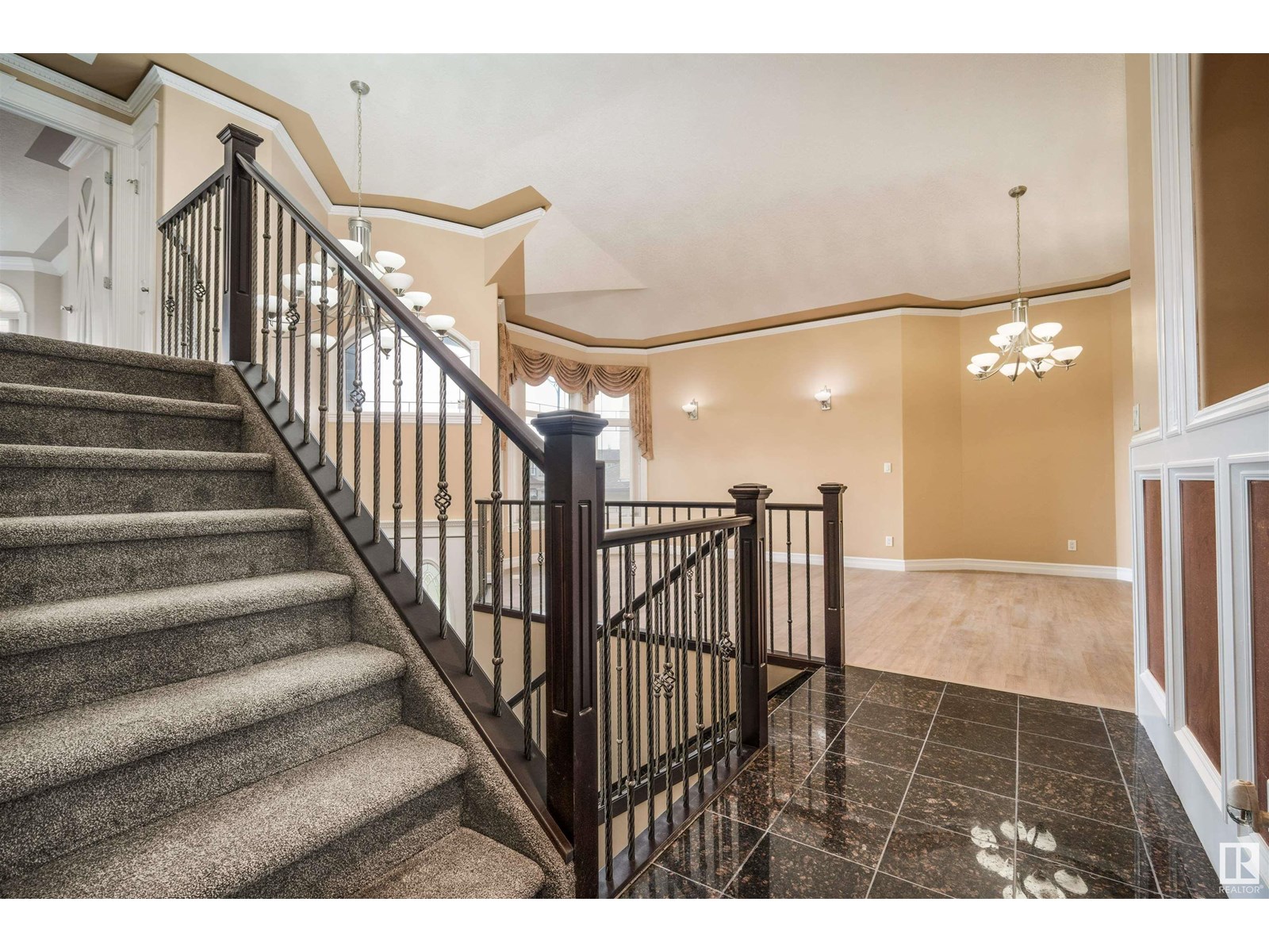 Photo 34 of 1527 67 St Sw, Edmonton AB