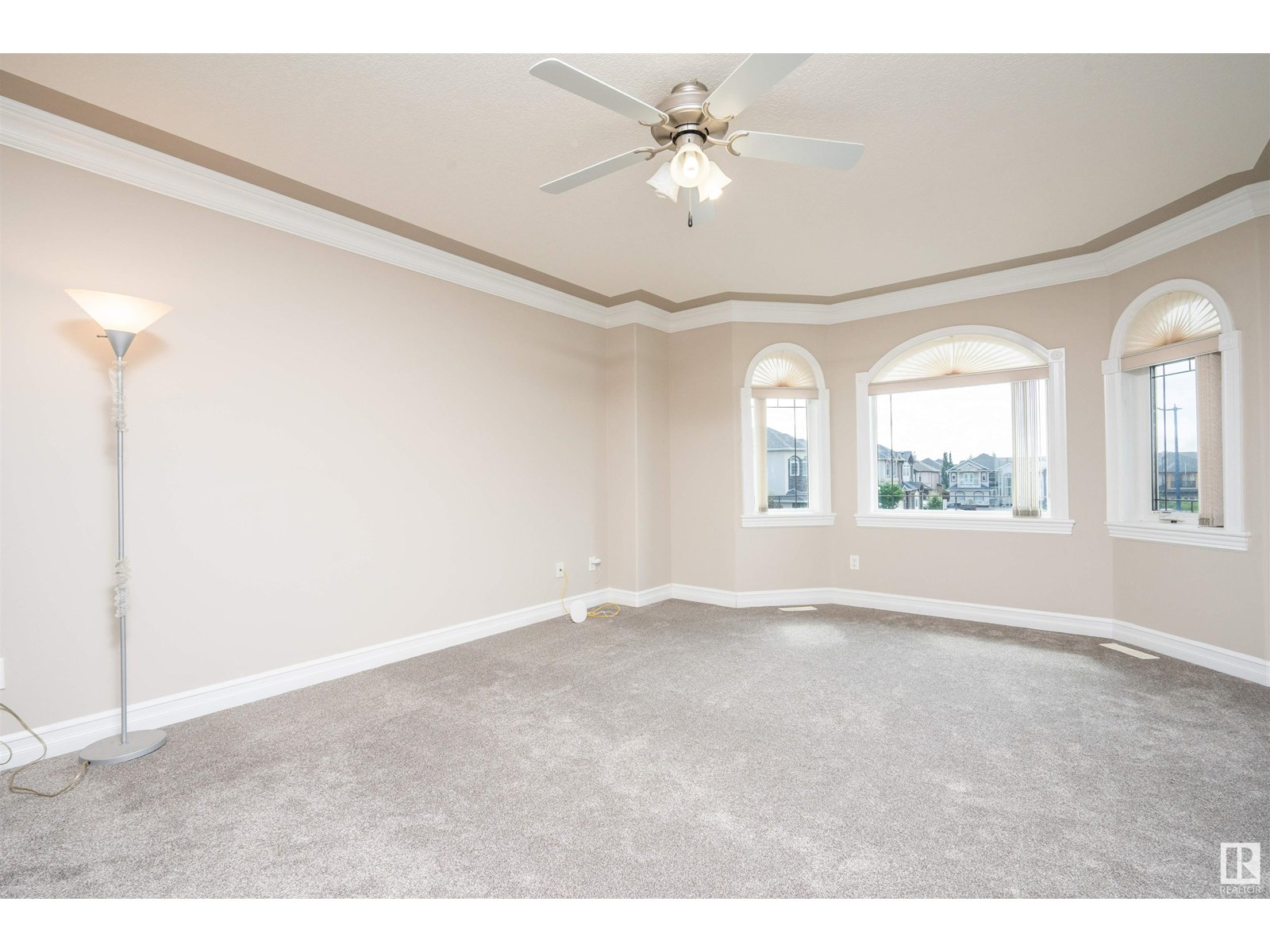 Photo 35 of 1527 67 St Sw, Edmonton AB