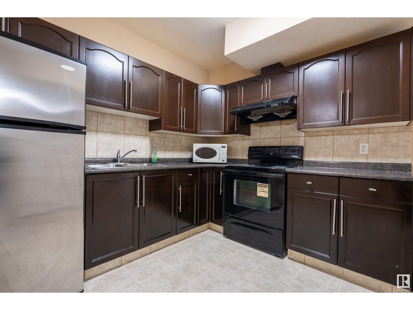 Photo 51 of 1527 67 St Sw, Edmonton AB