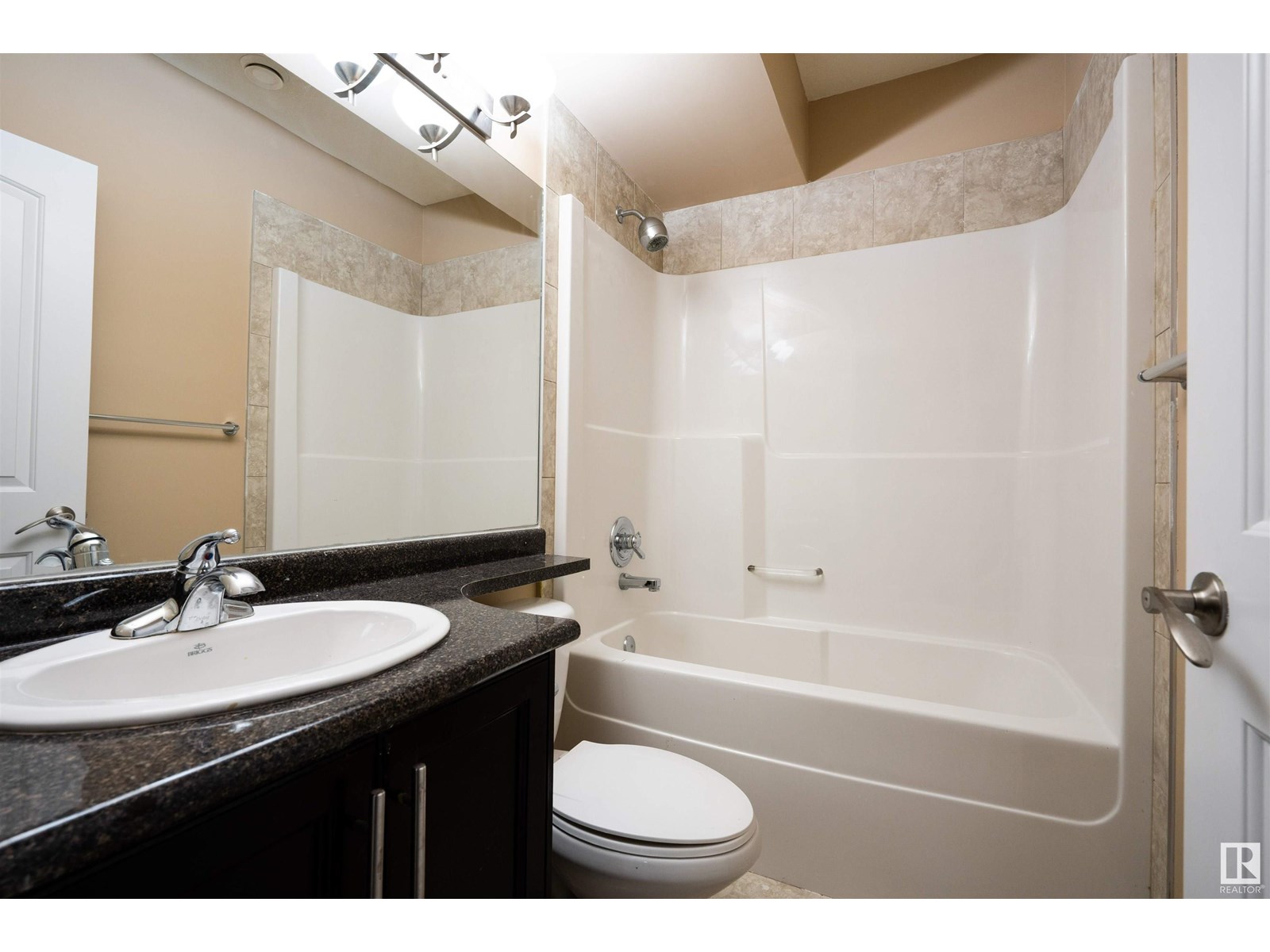 Photo 56 of 1527 67 St Sw, Edmonton AB