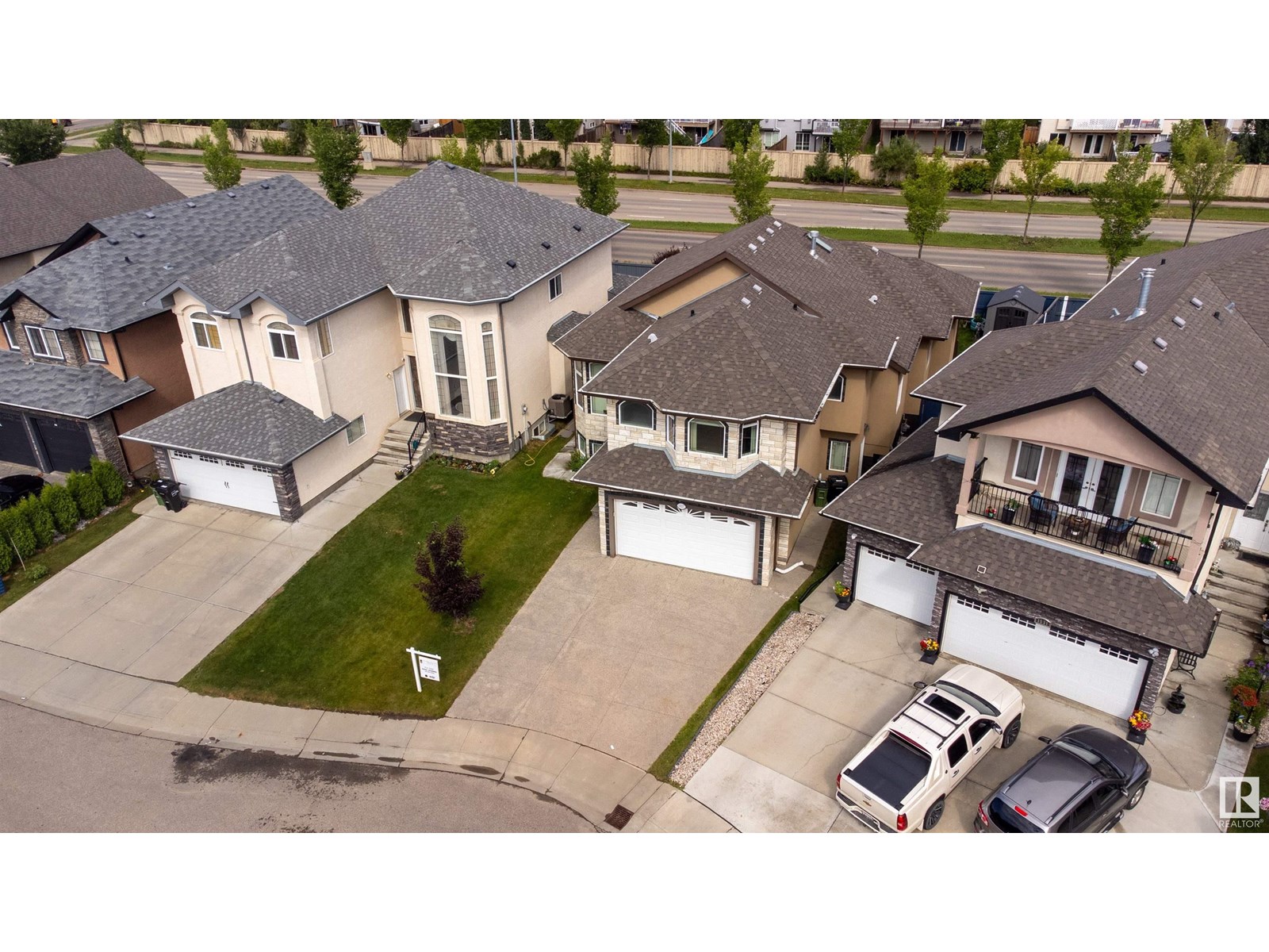 Photo 7 of 1527 67 St Sw, Edmonton AB