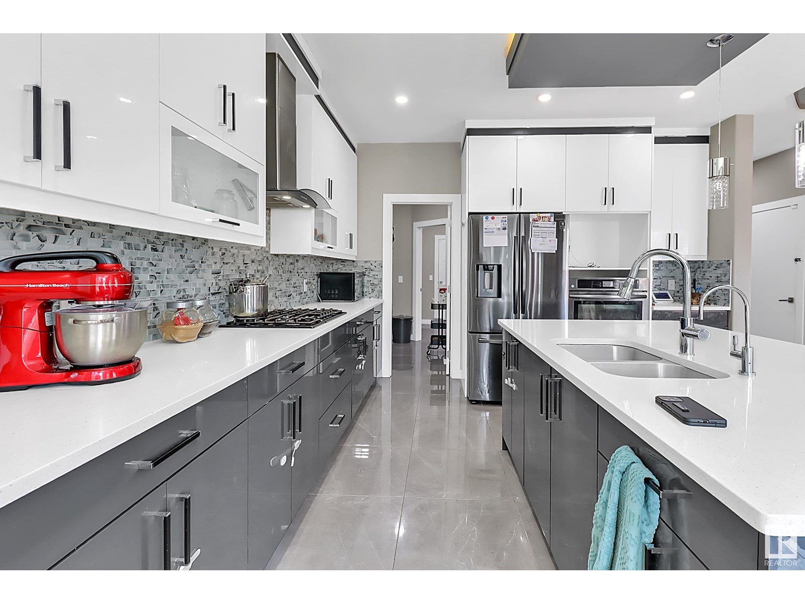 Photo 17 of 1419 150 Av Nw, Edmonton AB