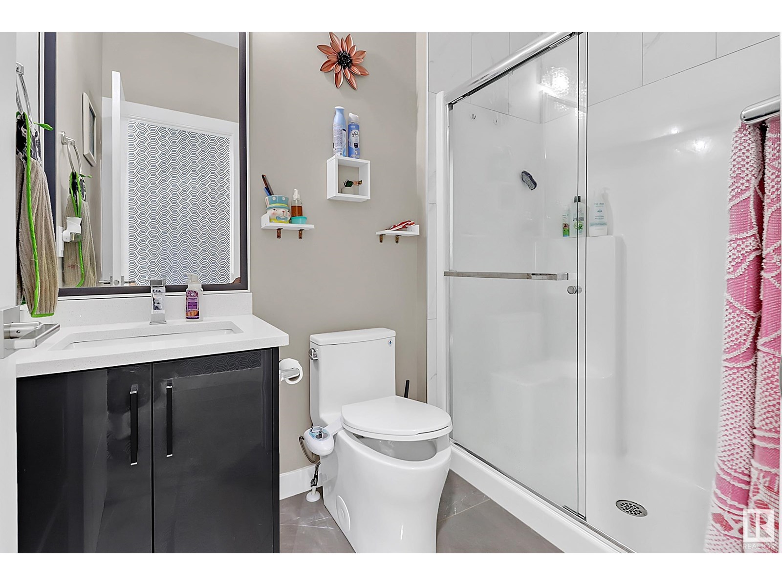 Photo 15 of 1419 150 Av Nw, Edmonton AB