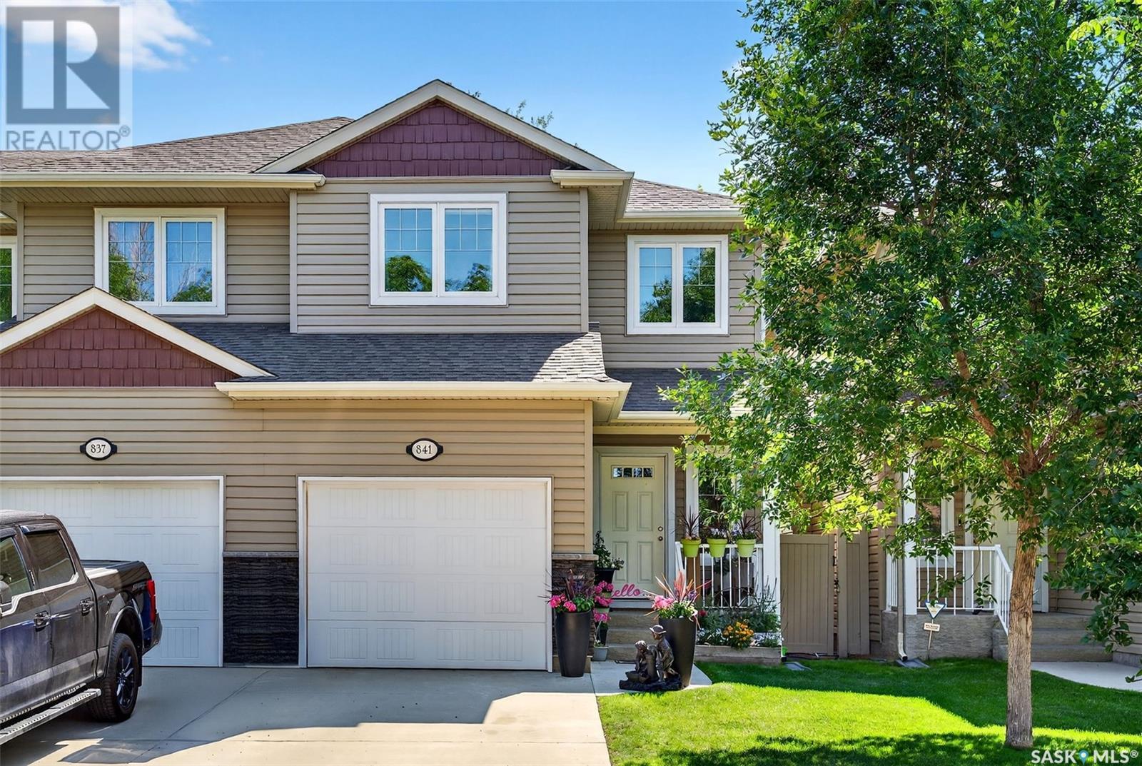 Single Family House 2 Level for Sale in  Connaught STREET Regina 