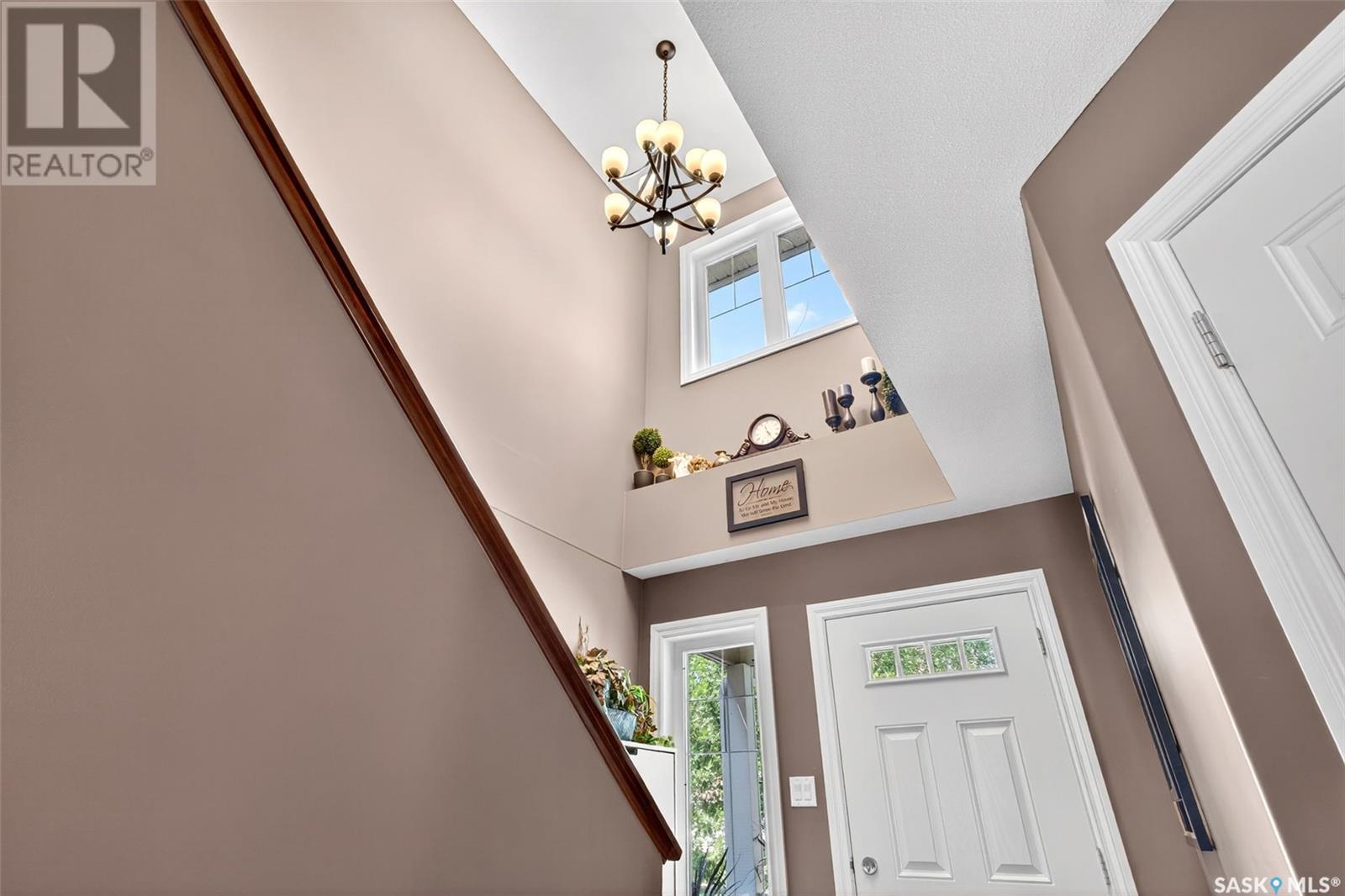 Single Family House 2 Level for Sale in  Connaught STREET Regina 