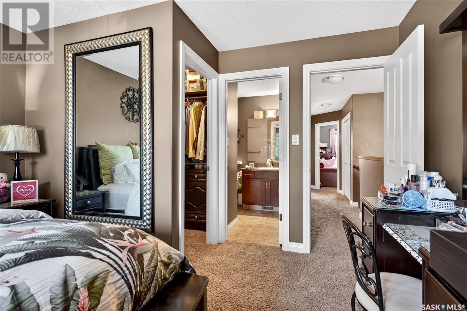 Single Family House 2 Level for Sale in  Connaught STREET Regina 