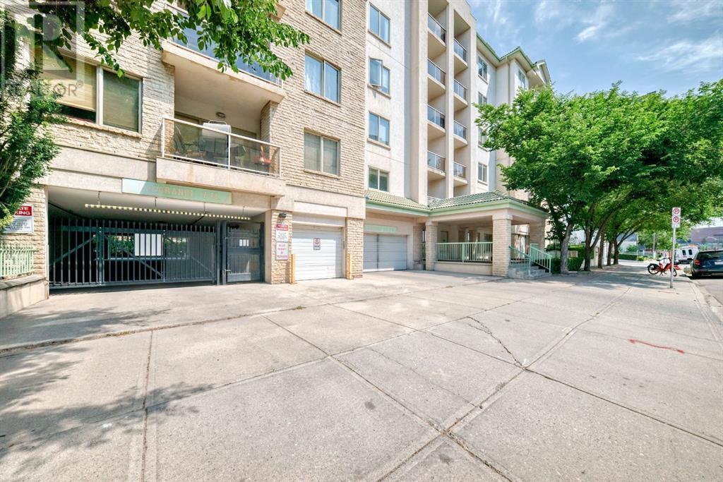 Single Family House for Sale in    Avenue SW Beltline Calgary 