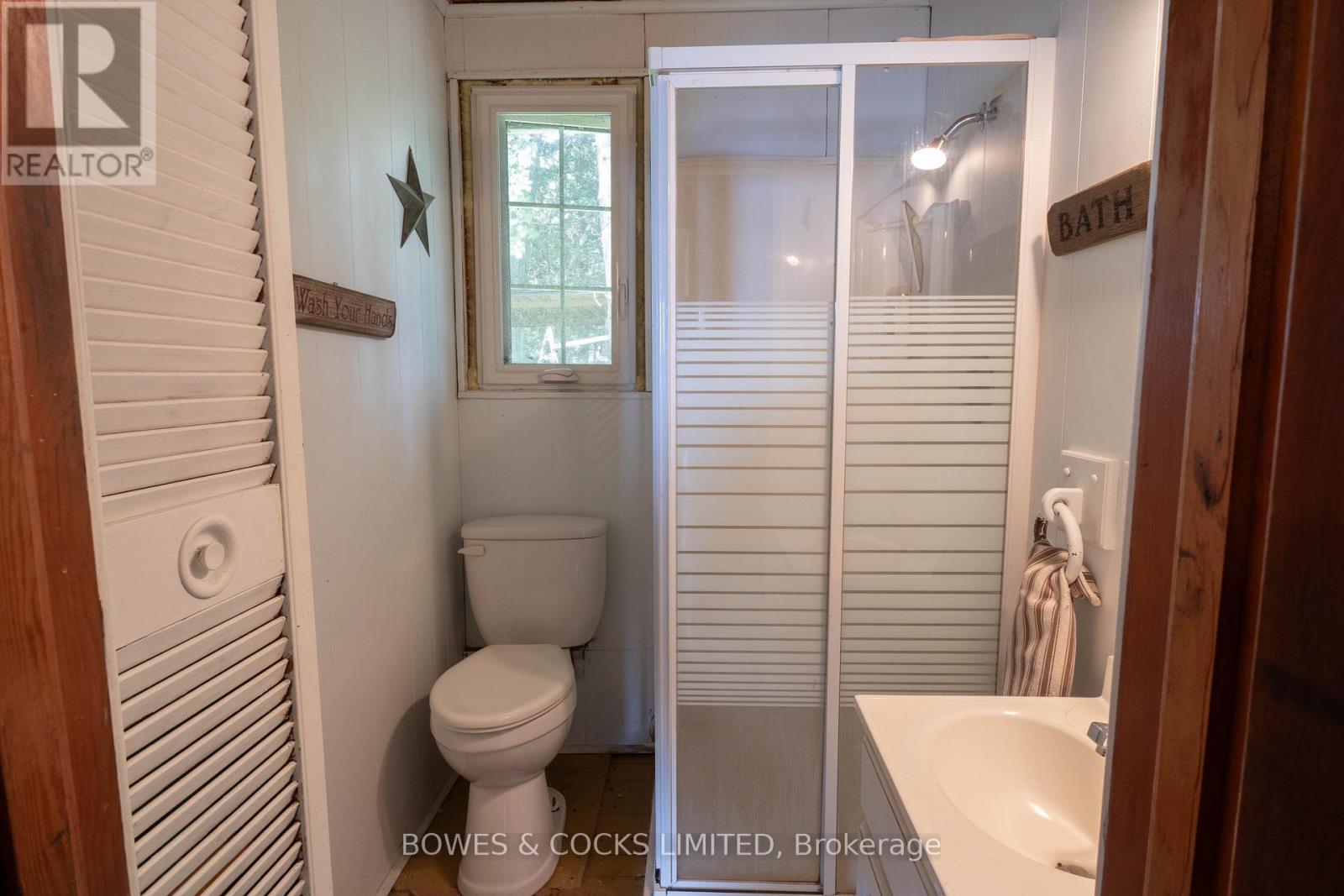 Photo 34 of 1117 Thunderbird Lane Birch Island, Highlands East ON