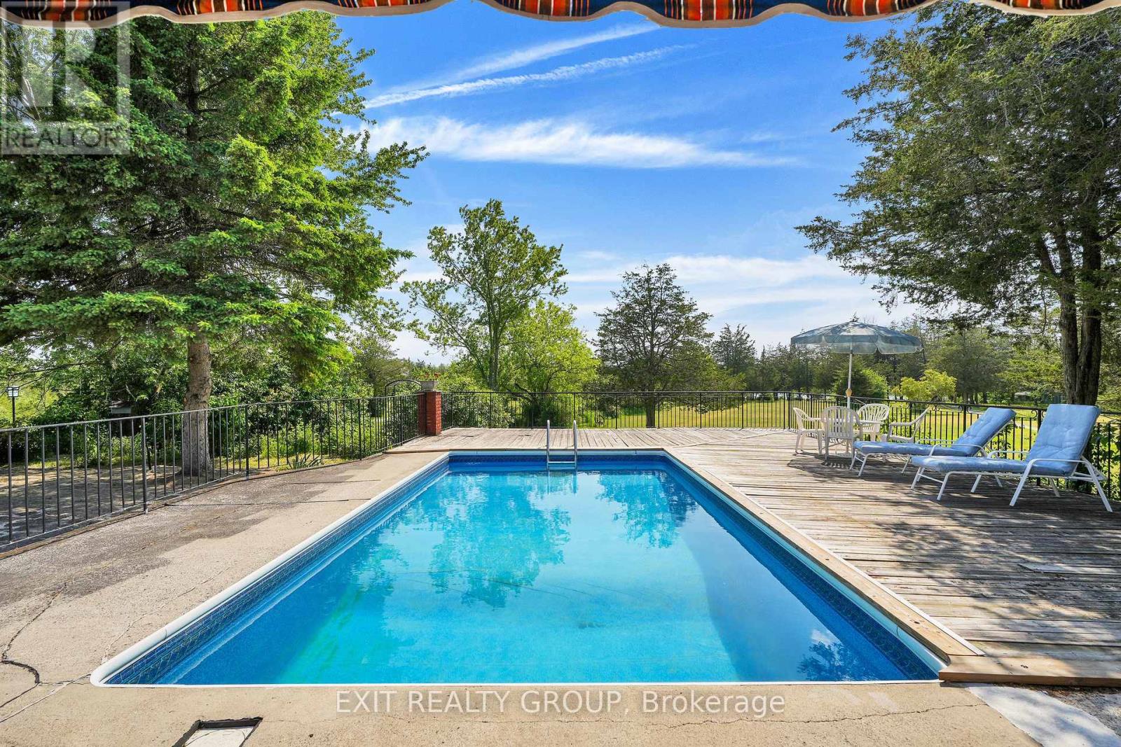 Photo 43 of 1249 Glen Miller Road, Quinte West ON