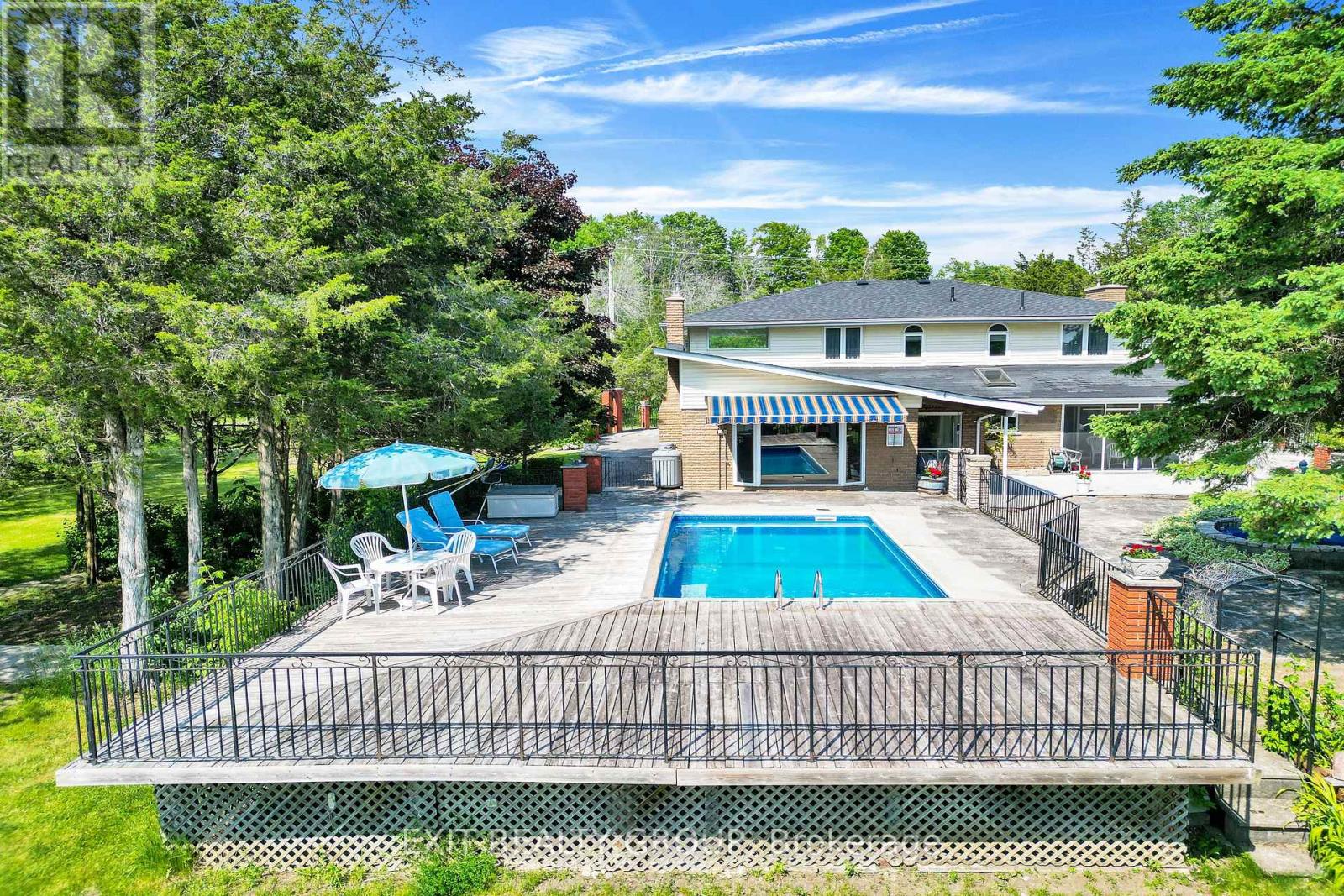 Photo 31 of 1249 Glen Miller Road, Quinte West ON
