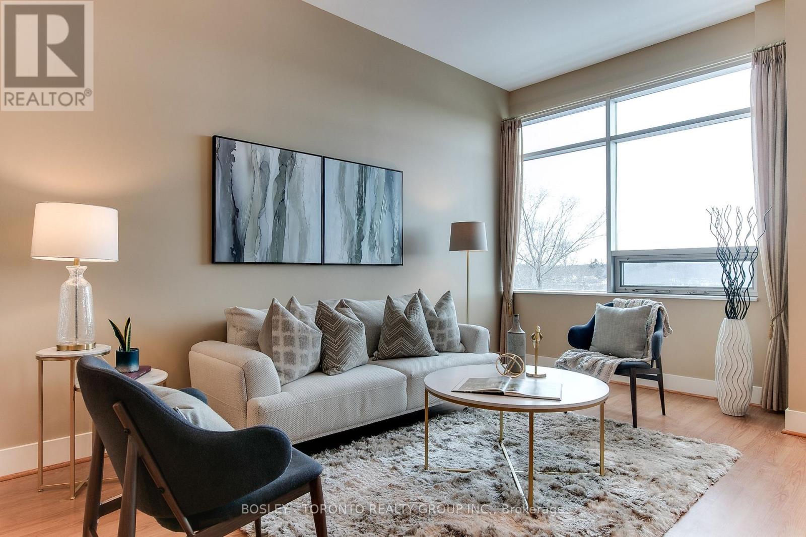 Photo 26 of 309 562 Eglinton Avenue E, Toronto ON